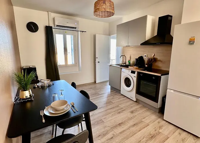 Апартаменты Le Pibeste - 2 Personnes - Halles De *